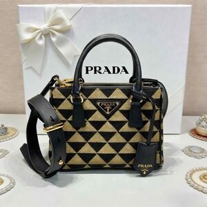 Prada Galleria Mini Bag in Black